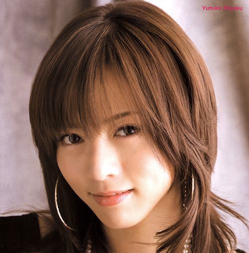 釈由美子